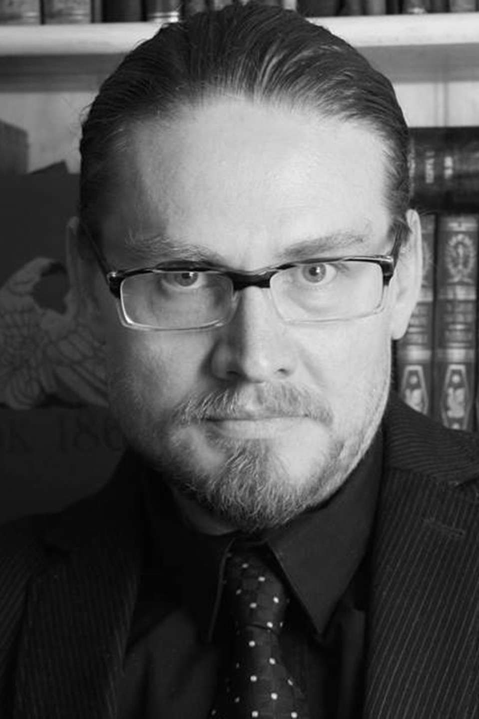 Tomasz Łysiak backdrop