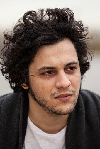 Idir Chender backdrop