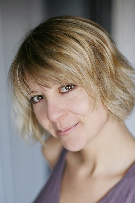 Aurore Pourteyron backdrop