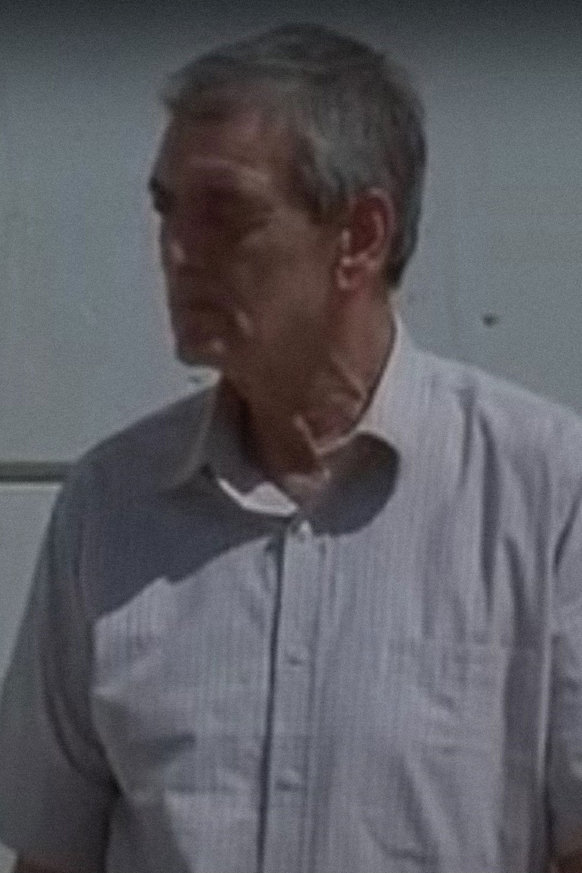 Miroslav Isaković backdrop