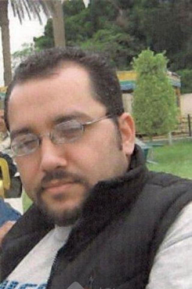 Mahmoud Kamel backdrop