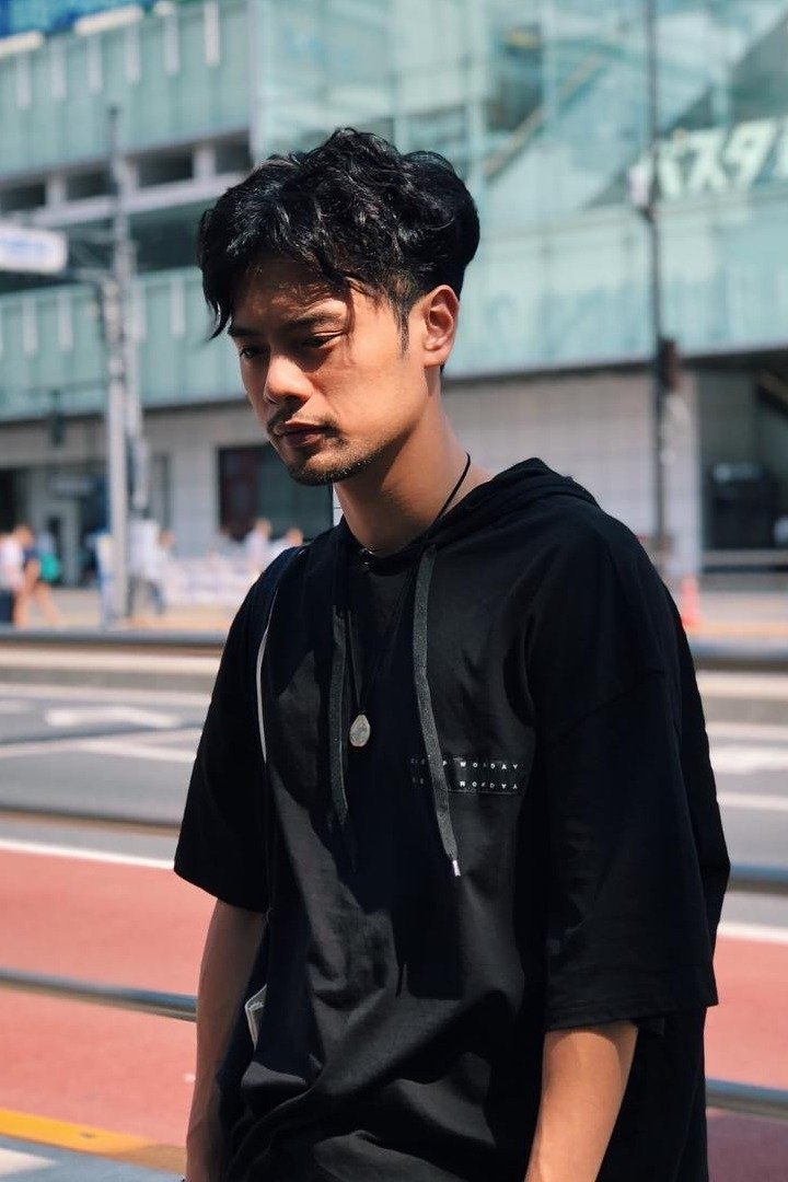 Chan Kin-Long backdrop