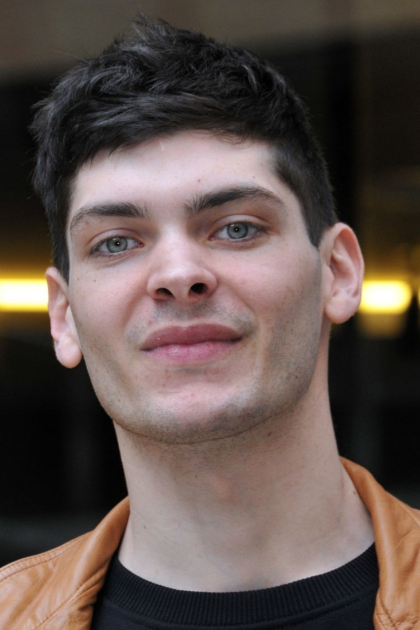 Luca Filippi backdrop