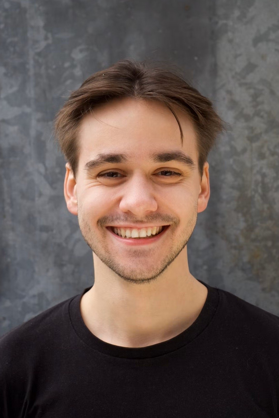 Louie Betton backdrop