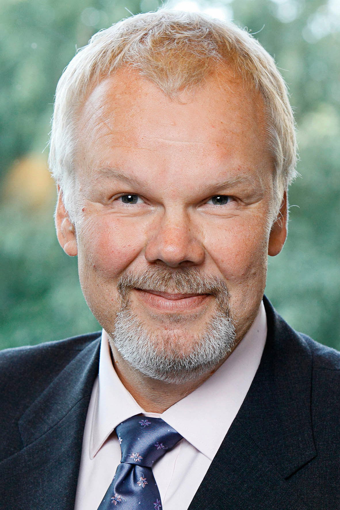 Jorma Silvasti backdrop