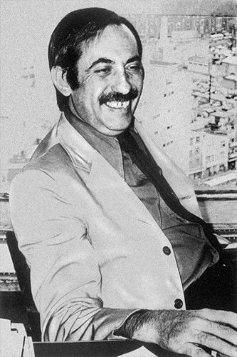 Emilio García Riera backdrop