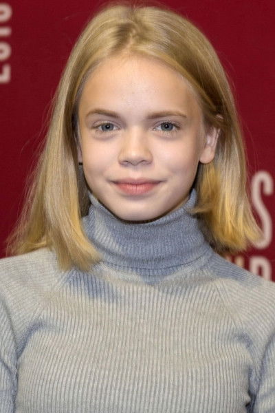 Maria Matschke backdrop