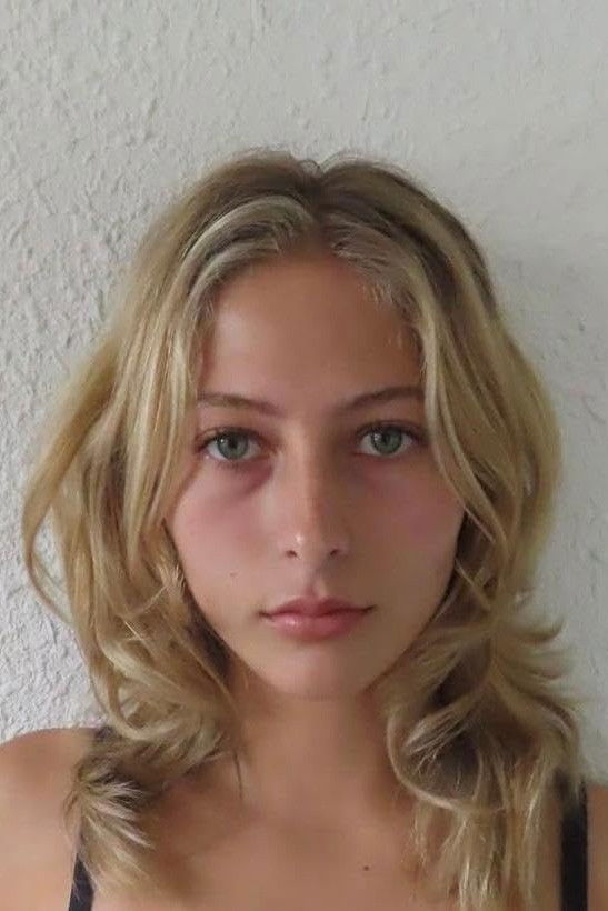 Sunny May Allison backdrop