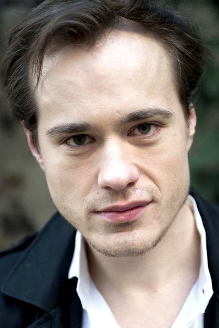 Maxime Dambrin backdrop