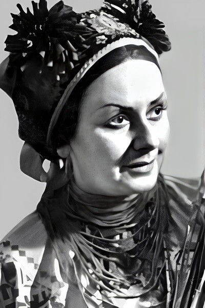 Tatyana Vechora backdrop