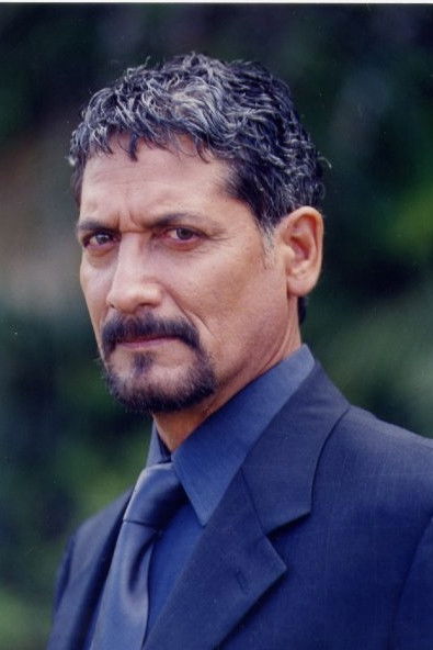 Alberto Rowinsky backdrop