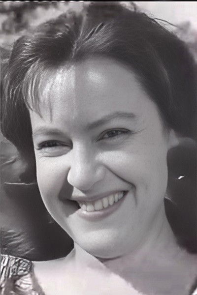 Yuliya Tkachenko backdrop