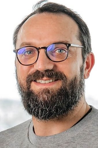 Bastien Sirodot backdrop