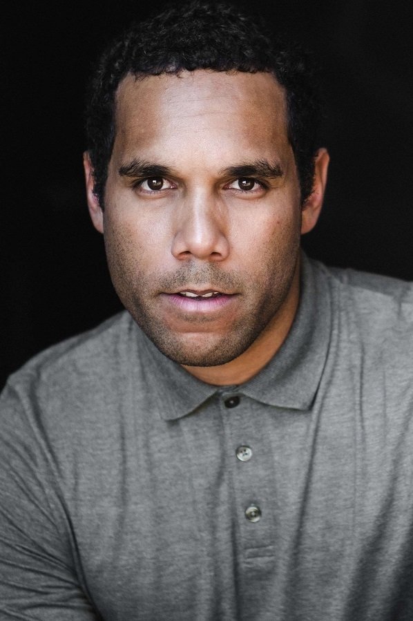 Lasarus Ratuere backdrop