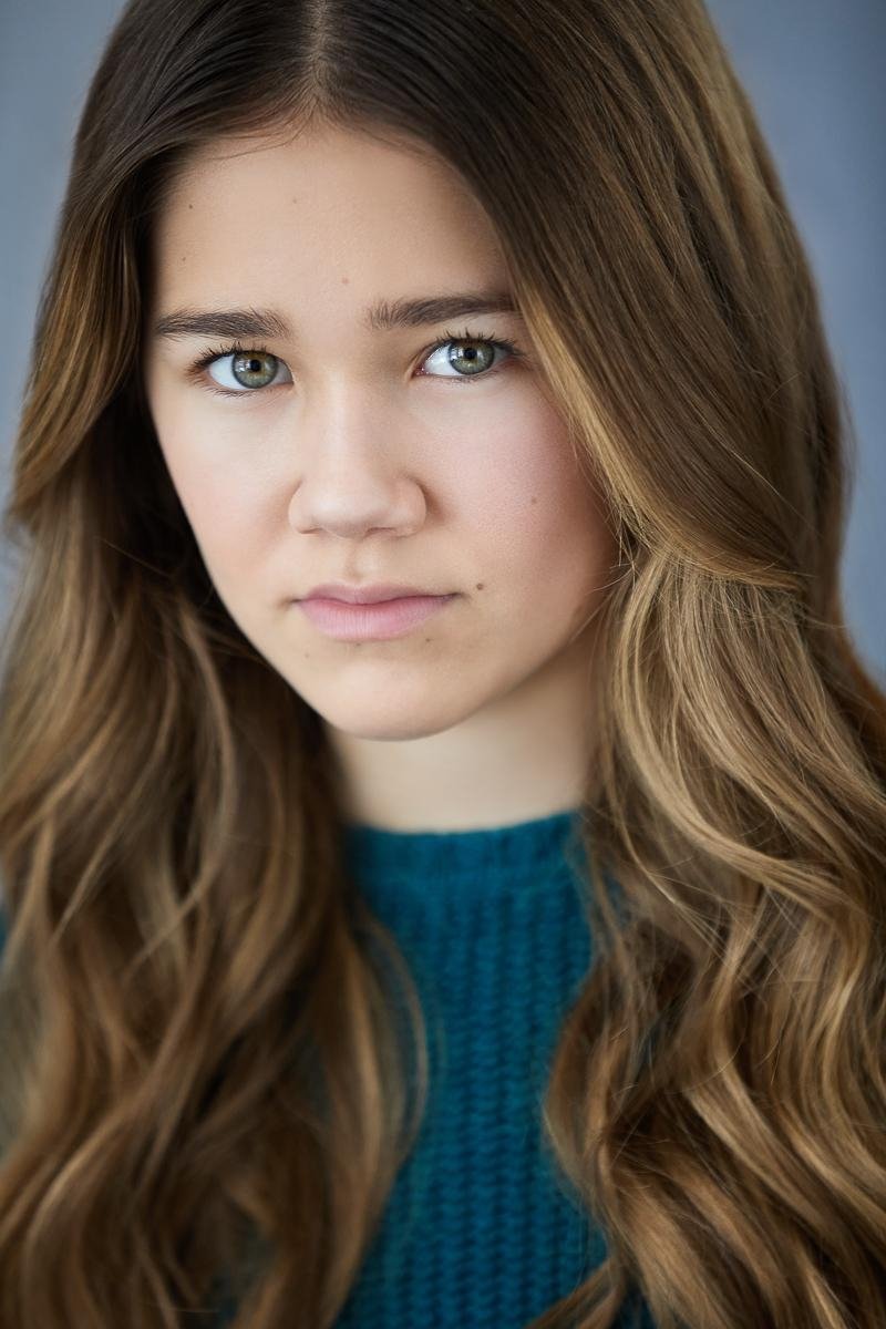 Brooklyn Rae Silzer backdrop