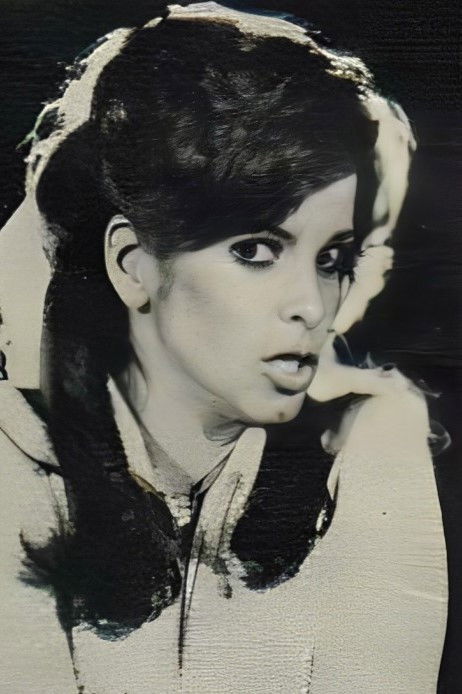 Zelia Martins backdrop