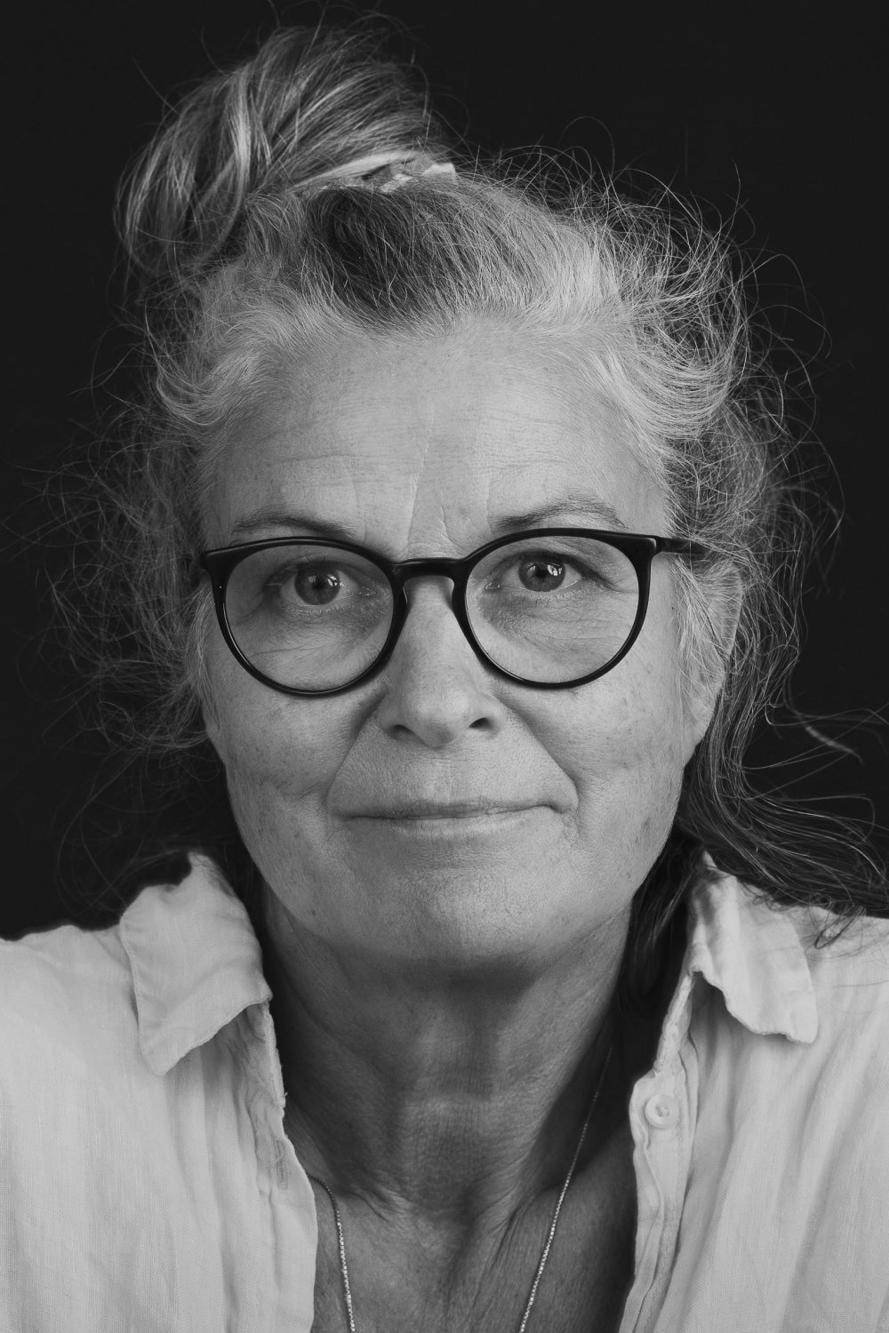 Annika Appelin backdrop