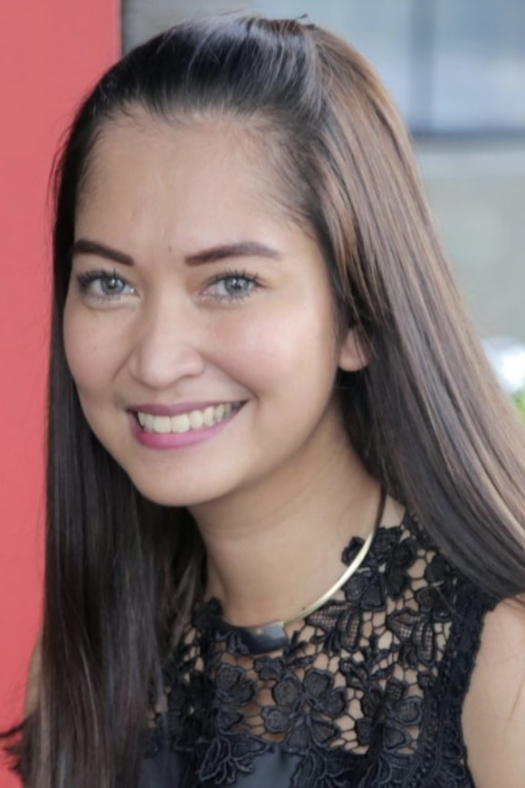 Anneke Jodi backdrop