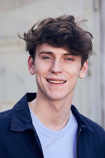 Emil Belton backdrop