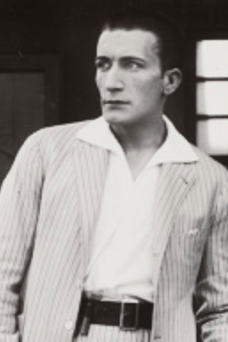 Teixeira Pinto backdrop