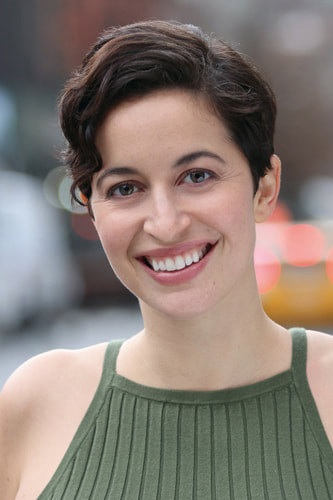 Džena D'Anxhelo backdrop