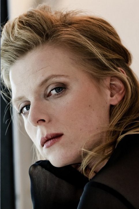 Maruša Majer backdrop