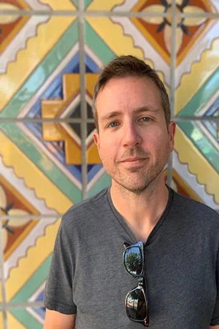 Sean Thomason backdrop