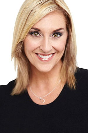 Chantal Machabée backdrop