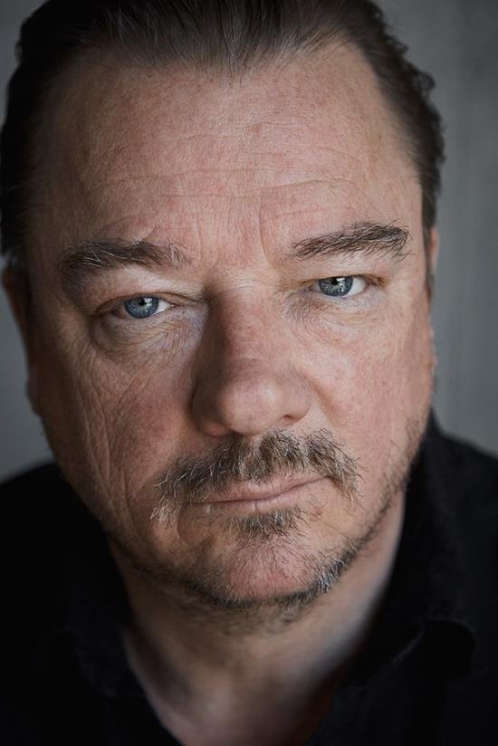 Peter Kurth backdrop