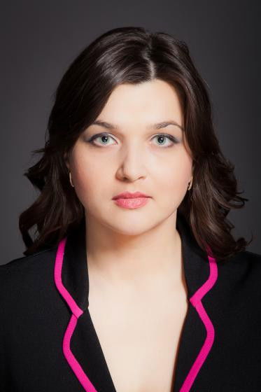 Vera Polyakova backdrop