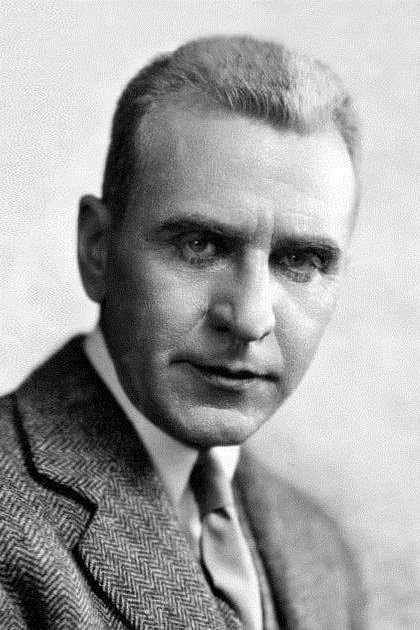 Edward Van Sloan backdrop