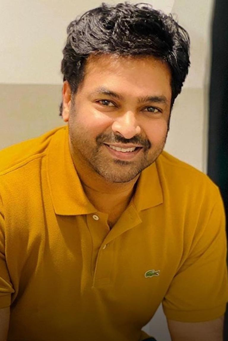 Shebin Backer backdrop