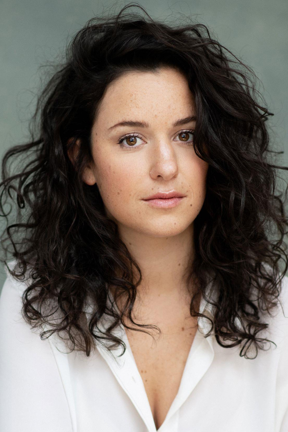 Virginie Fortin backdrop