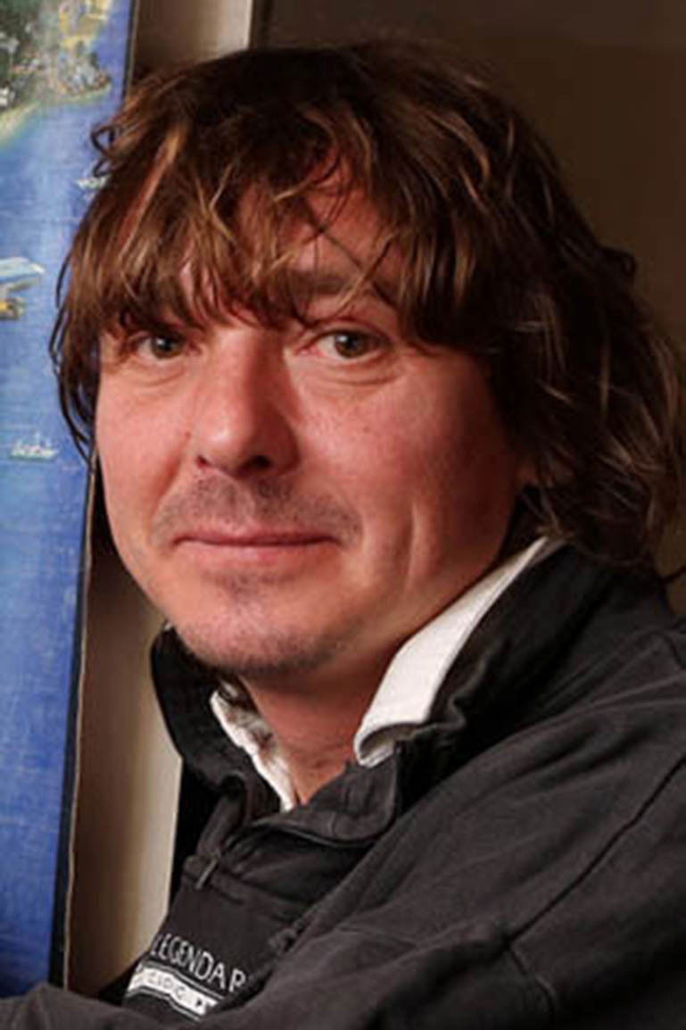 Daniel Šedivák backdrop