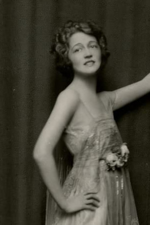 Ann Andrews backdrop