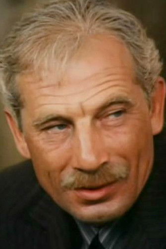 Vladimir Yemelyanov backdrop