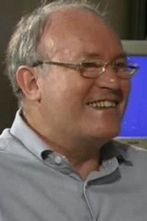 Paddy Kingsland backdrop