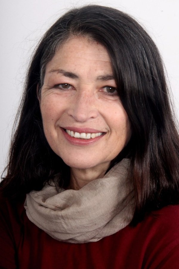 Michele Burgers backdrop