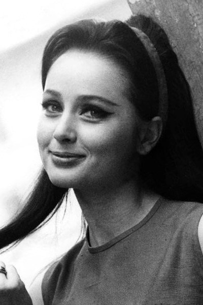 Helga Lehner backdrop