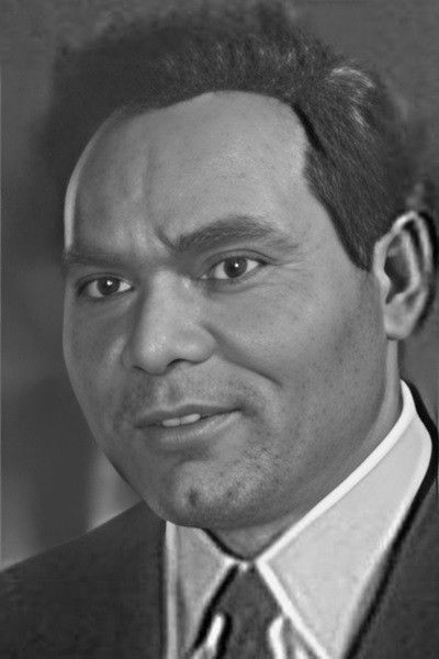 Nikolai Muravyov backdrop