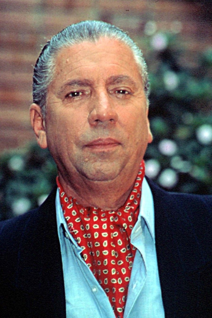 Franky Linero backdrop