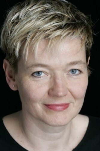 Andrea Schieffer backdrop