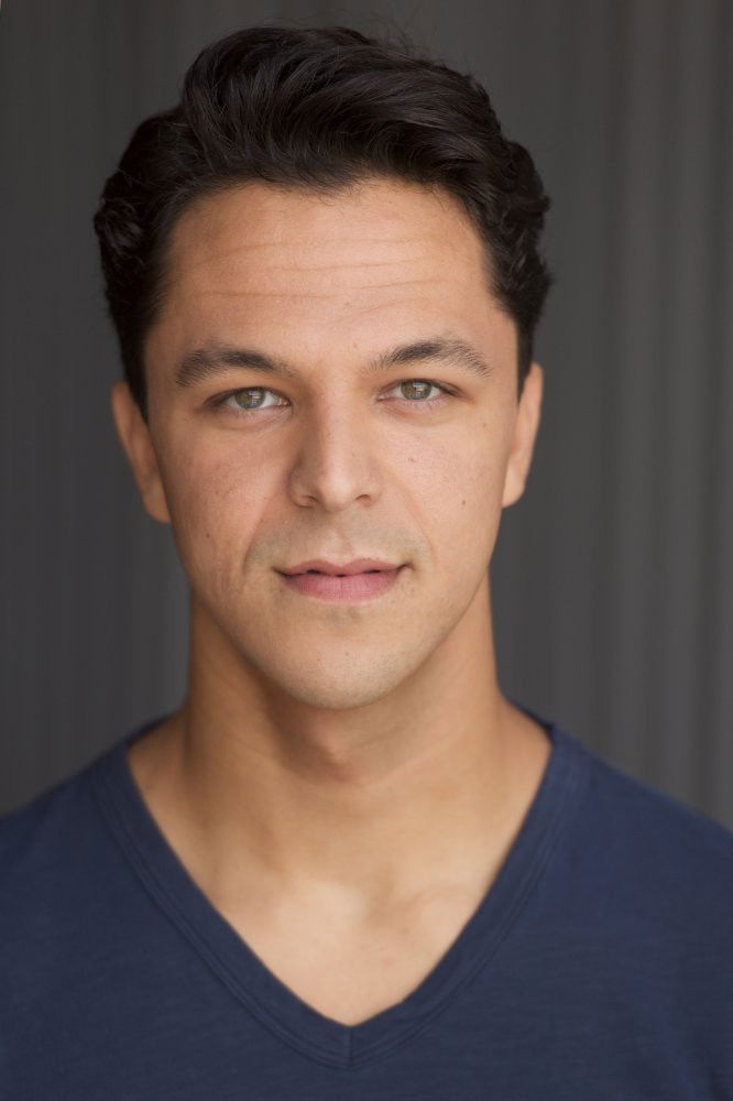 Ariel Zuckerman backdrop