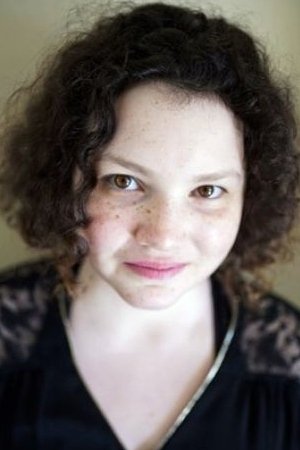 Margaux Fabre backdrop