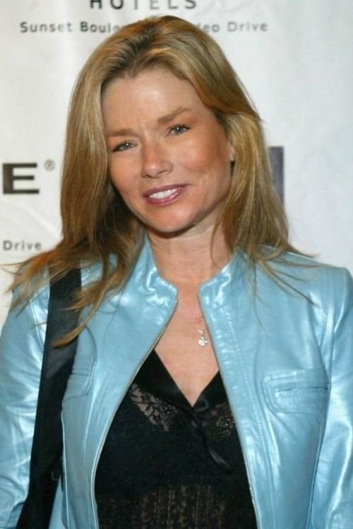 Kimber Sissons backdrop