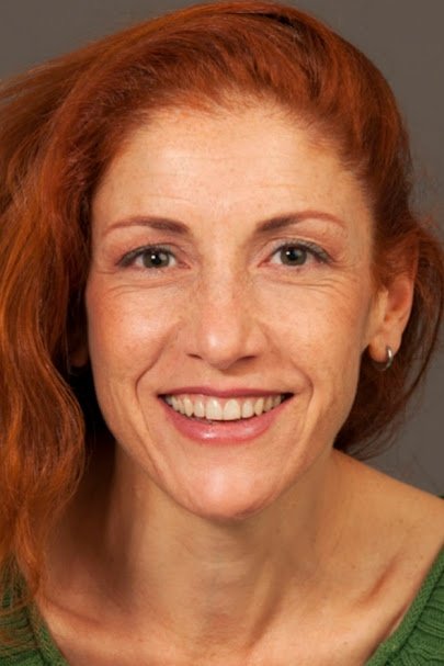 Violeta Pérez backdrop