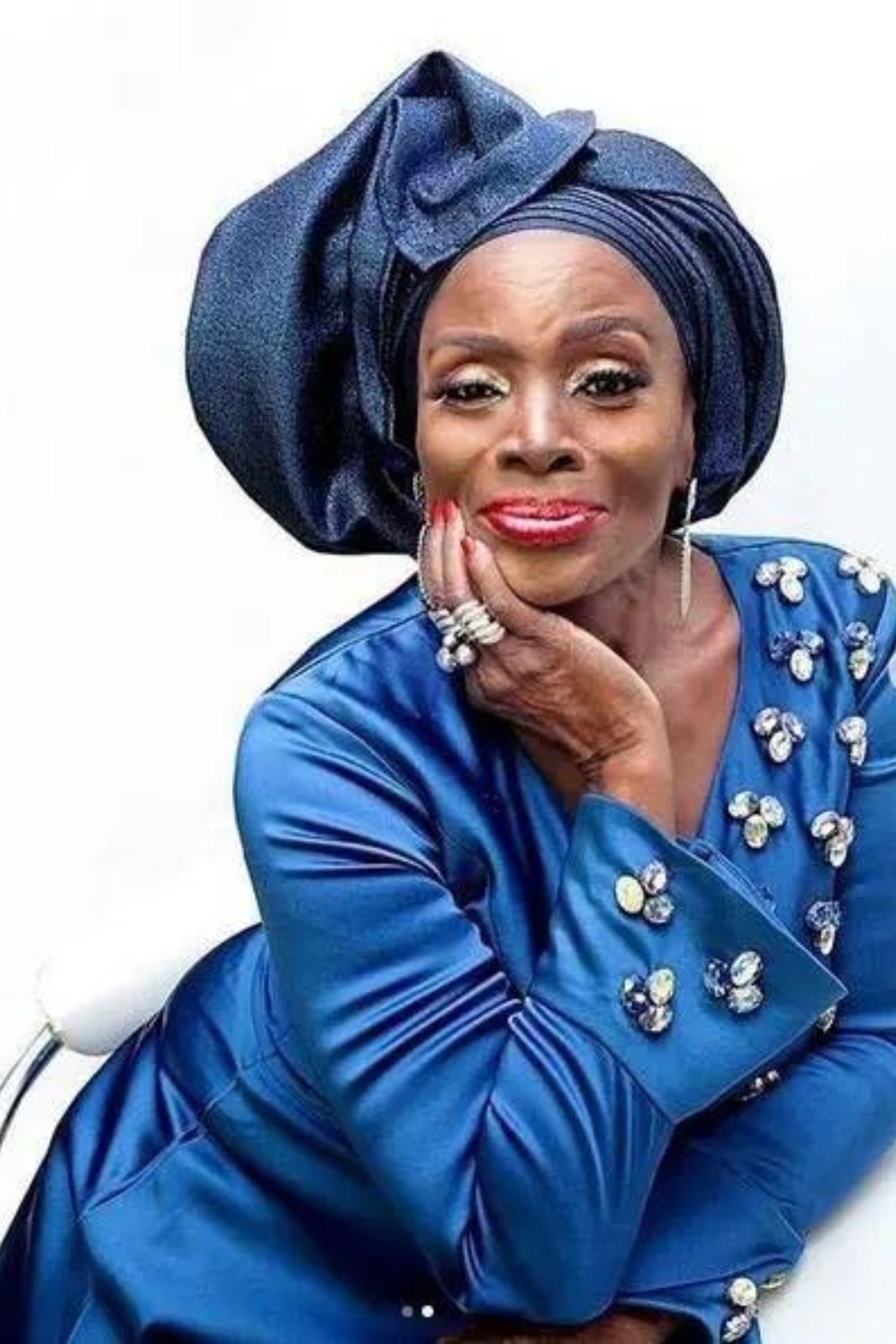 Taiwo Ajai-Lycett backdrop