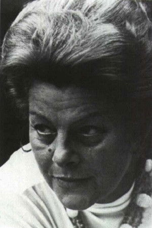 Aleka Katselli backdrop