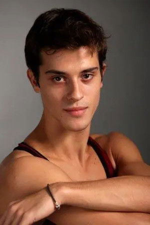 Claudio Coviello backdrop