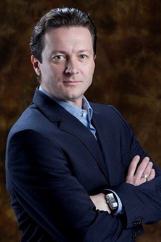 Yuri Klevtsov backdrop